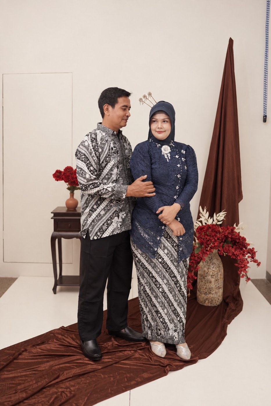 Momen Fiyya & Toto 7